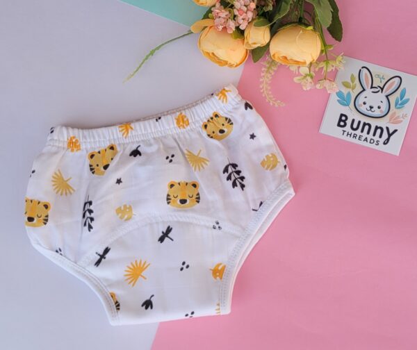 babies padded underwear