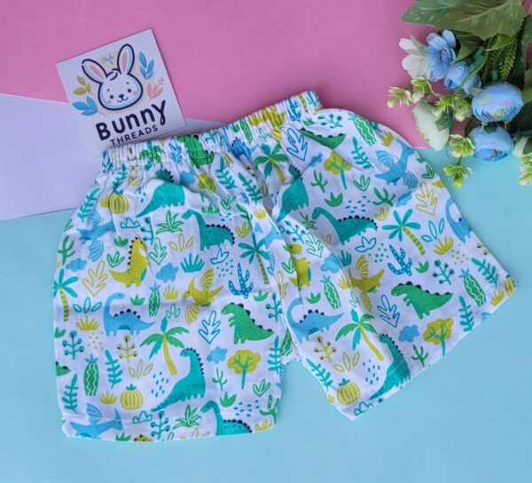 Muslin shorts for babies