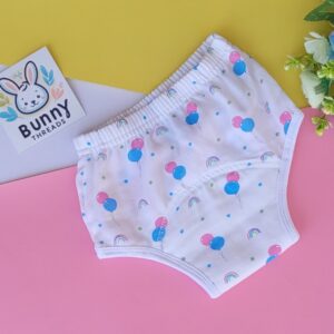 Padded underwear for babies