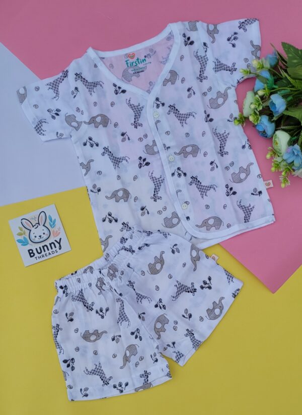 Muslin jabla shorts set for baby