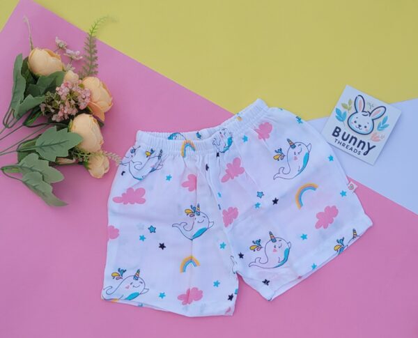 Organic muslin cotton shorts for babies