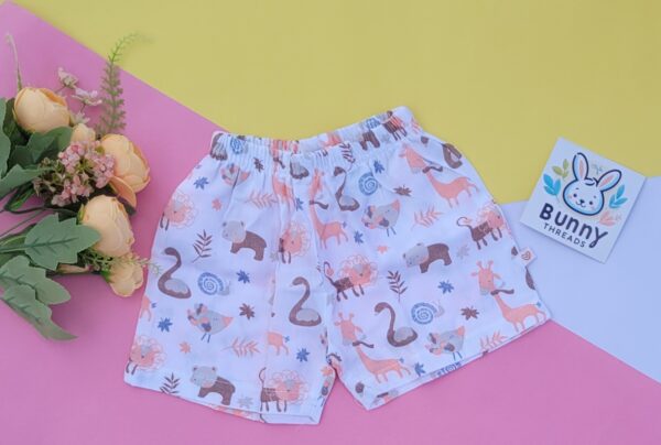 Organic muslin cotton shorts for babies