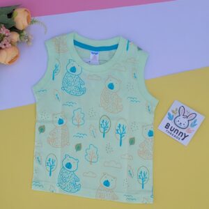 Sleeveless vests for babies