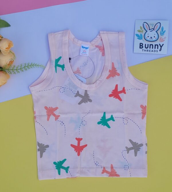 Sleeveless vests for babies